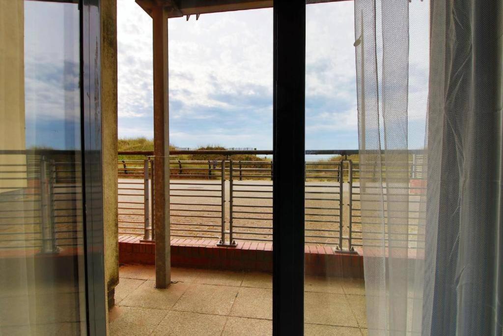 The Observatory By Mia Living 2 Bedroom Apartment Overlooking Swansea Beach With Free Parking Экстерьер фото