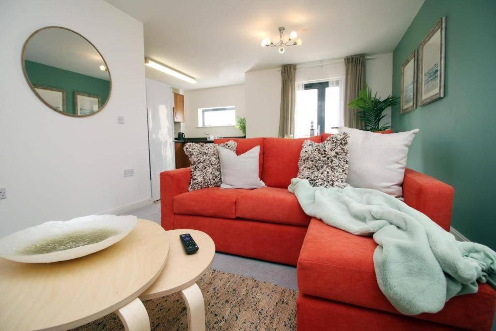 The Observatory By Mia Living 2 Bedroom Apartment Overlooking Swansea Beach With Free Parking Экстерьер фото